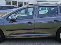 Gebraucht Peugeot 207 Tendance 95 PS (69 kW) 2009 Grau Kombi