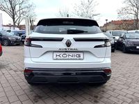 Second-hand Renault Austral Evolution 158 CP (116 kW) 2023 Alb SUV