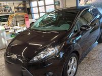 Gebraucht Ford Fiesta 97 PS (71 kW) 2010 Schwarz Kleinwagen
