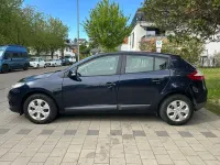 Gebraucht Renault Mégane Expression 101 PS (74 kW) 2009 Blau Limousine