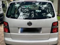 Gebraucht VW Touran Basis 116 PS (85 kW) 2003 Silber Van / Kleinbus