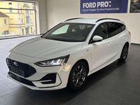 Neu Ford Focus ST-Line 125 PS (91 kW) 2025 Frozen white Kombi