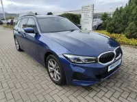 Gebraucht BMW 320 Sport Line 360 PS (264 kW) 2023 Blau Limousine