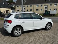 Gebraucht Skoda Kamiq 110 PS (80 kW) 2024 Weiß (metallic) SUV
