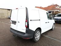 Gebraucht Ford Transit Trend 122 PS (89 kW) 2024 Frozen white Van