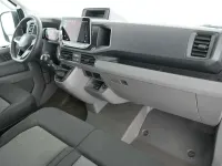 Gebraucht VW Crafter 140 PS (102 kW) 2025 Grau Van