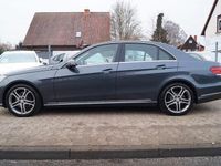 Gebraucht Mercedes E200 Avantgarde 136 PS (100 kW) 2014 Grau Limousine