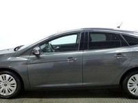 gebraucht Ford Focus Lim.1,0 l EcoBoost AUTOMATIK+SITZHEIZUNG+