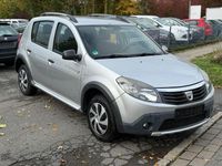 Gebraucht Dacia Sandero Stepway 68 PS (50 kW) 2010 Silber Kleinwagen