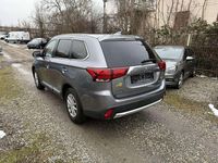 Gebraucht Mitsubishi Outlander Diamant Edition 150 PS (110 kW) 2017 Grau SUV
