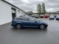 Gebraucht VW Passat Active 190 PS (139 kW) 2021 Blau Kombi