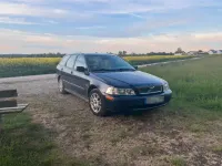 Gebraucht Volvo V40 122 PS (89 kW) 2000 Blau Kombi
