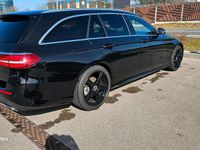 Gebraucht Mercedes E200 AMG line 265 PS (194 kW) 2019 Schwarz Kombi