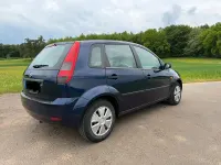 Usata Ford Fiesta 80 CV (58 kW) 2002 Blu Utilitaria