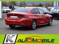 Gebraucht BMW 320 Shadowline 190 PS (139 kW) 2023 Rot Limousine
