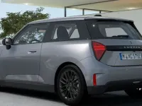 Nowe Mini Cooper Essential 135 kW (184 KM) 2026 Srebrny Hatchback