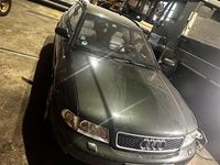 Gebraucht Audi S4 265 PS (194 kW) 1998 Grün Kombi