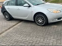 Gebraucht Opel Insignia 150 PS (110 kW) 2010 Silber Kombi