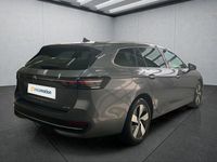 Gebraucht VW Passat 150 PS (110 kW) 2024 Grau Kombi