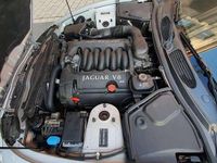 Gebraucht Jaguar XK8 284 PS (208 kW) 2002 Grau Coupé