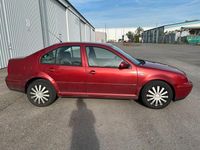 Second-hand VW Bora 101 CP (74 kW) 2000 Roșu Berlinǎ