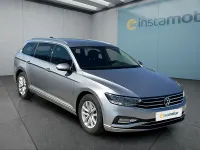 Gebraucht VW Passat 150 PS (110 kW) 2023 Silber Kombi