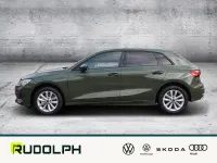 Gebraucht Audi A3 Ambiente 116 PS (85 kW) 2024 Gruen Limousine
