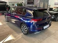 Gebraucht VW Golf VII Active 150 PS (110 kW) 2021 Blau Kleinwagen