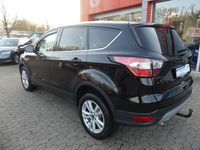 Gebraucht Ford Kuga Titanium 180 PS (132 kW) 2018 Schwarz SUV