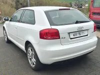 Gebraucht Audi A3 Ambiente 125 PS (91 kW) 2009 Weiß Kleinwagen
