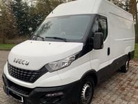 Gebraucht Iveco Daily 136 PS (100 kW) 2020 Weiß Van / Kleinbus