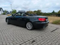 Gebraucht BMW 320 Cabriolet 184 PS (135 kW) 2011 Schwarz Cabrio