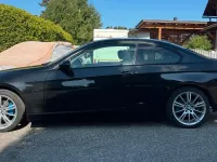 Gebraucht BMW 320 Basis 170 PS (125 kW) 2009 Schwarz Coupé