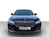 Gebraucht BMW 740 340 PS (250 kW) 2021 Black sapphire metallic Limousine