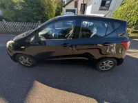 Gebraucht Hyundai i10 Edition 87 PS (63 kW) 2015 Schwarz Kleinwagen