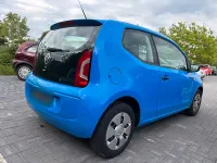 Używany VW up! 60 KM (44 kW) 2014 Niebieski Hatchback