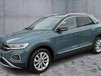 Gebraucht VW T-Roc Style 150 PS (110 kW) 2022 Blau SUV