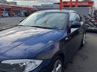 Gebraucht BMW 120 Sport Line 170 PS (125 kW) 2012 Blau Kleinwagen
