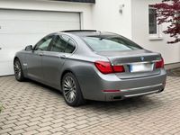 gebraucht BMW 750 d xDrive Individual Vollausstattung