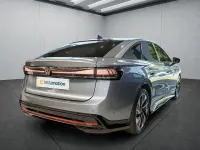 Gebraucht VW ID.7 Pro 210 kW (286 PS) 2025 Blau Limousine