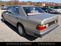 Gebraucht Mercedes E230 132 PS (97 kW) 1990 Silber Limousine