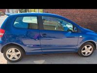 Second-hand VW Fox 60 CP (44 kW) 2010 Albastru Hatchback