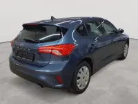 Gebraucht Ford Focus 125 PS (91 kW) 2022 Blau Limousine