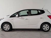 Gebraucht Hyundai ix20 116 PS (85 kW) 2015 Weiß Kleinwagen