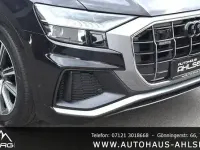 Używany Audi Q8 S-Line 286 KM (210 kW) 2019 Czarny SUV