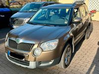Gebraucht Skoda Yeti 160 PS (117 kW) 2009 Braun SUV