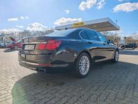 Gebraucht BMW 740 Performance 313 PS (230 kW) 2014 Schwarz Limousine