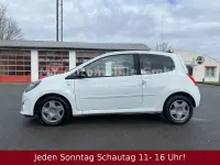 Gebraucht Renault Twingo Night&Day 75 PS (55 kW) 2011 Weiß Kleinwagen