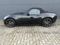Gebraucht Mazda MX5 Exclusive 184 PS (135 kW) 2024 Jet black metallic (metallic) Cabrio