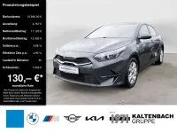 Usado Kia Ceed Edition 7 120 CV (88 kW) 2022 Negro Utilitario